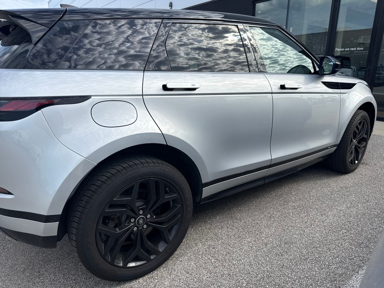 2020 Land Rover Range Rover Evoque R-Dynamic SE