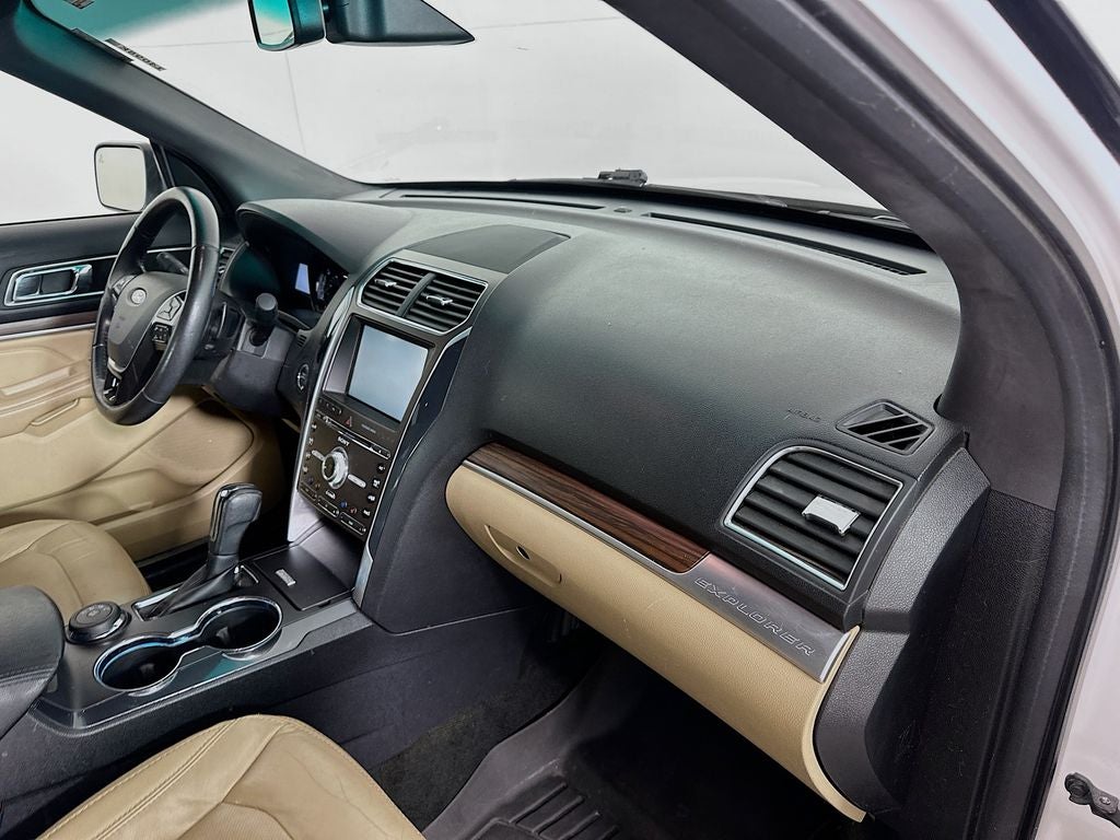 2016 Ford Explorer E