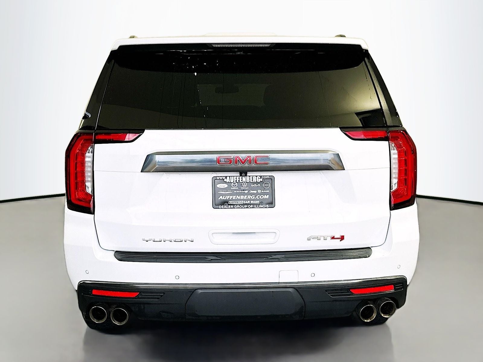 2022 GMC Yukon XL AT4