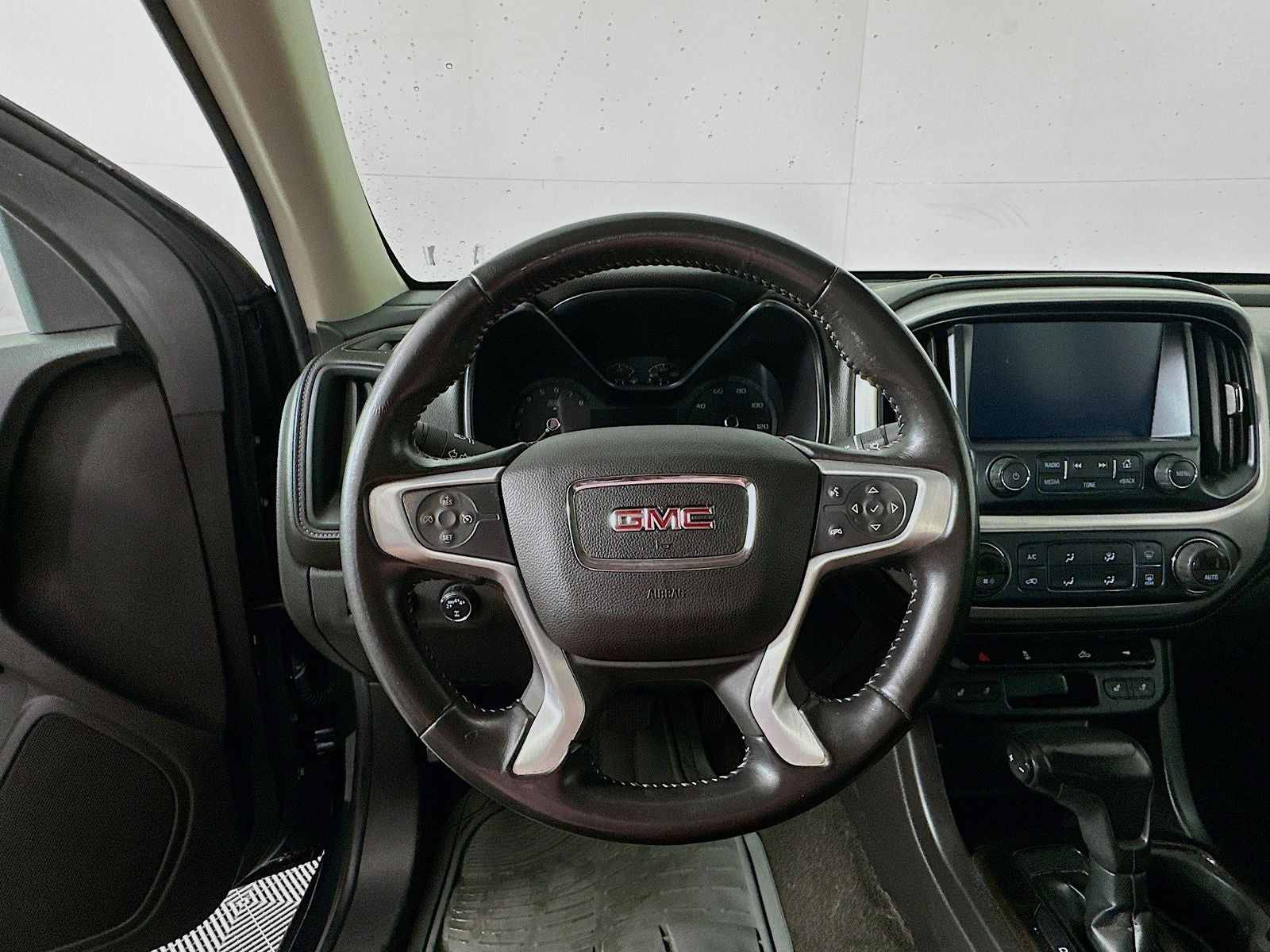 2017 GMC Canyon SLT