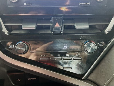 2023 Toyota Camry Hybrid SE