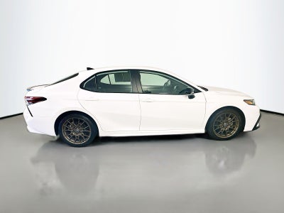 2023 Toyota Camry Hybrid SE