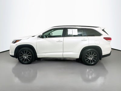 2018 Toyota Highlander SE