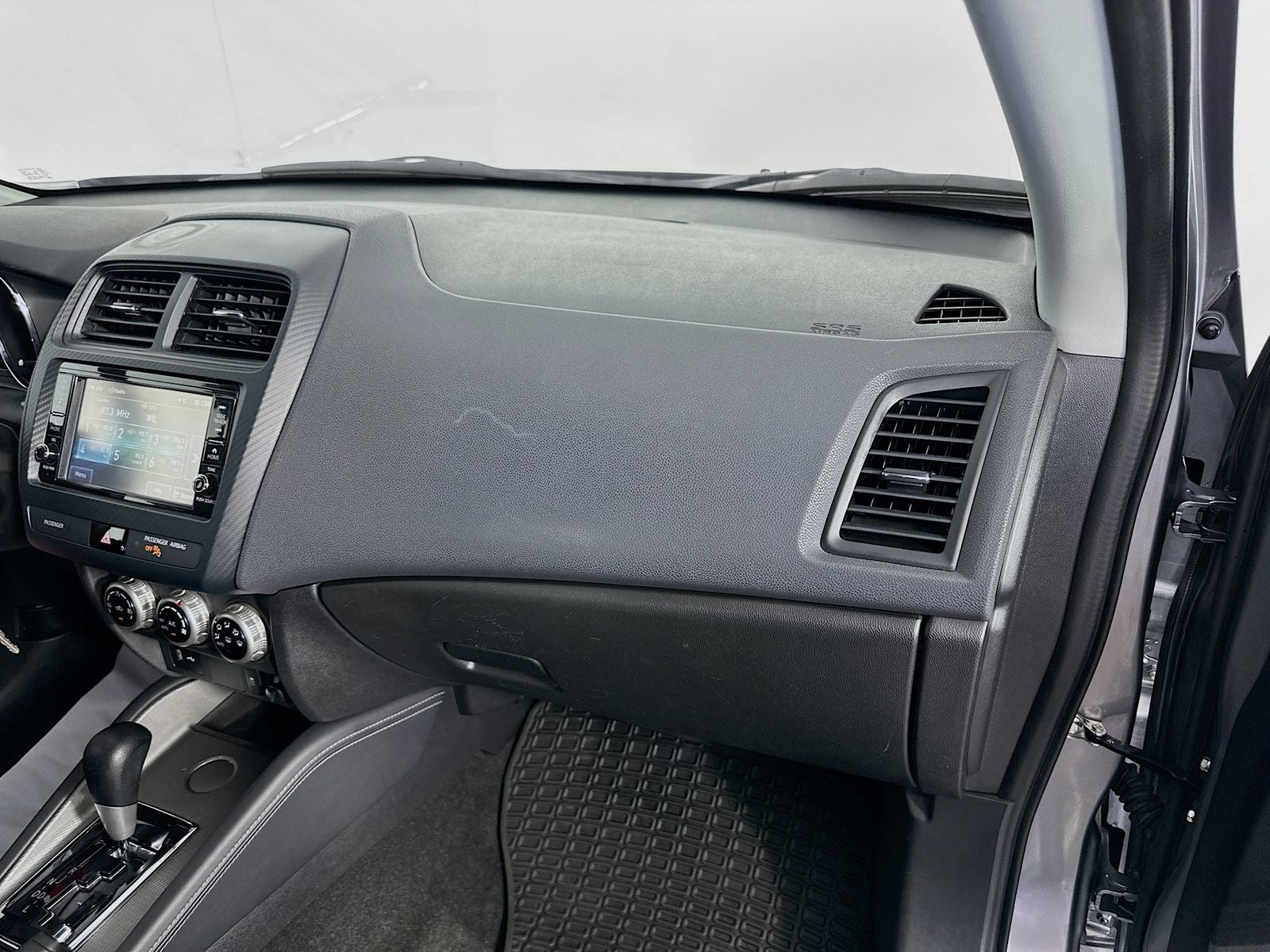 2020 Mitsubishi Outlander Sport ES 2.0