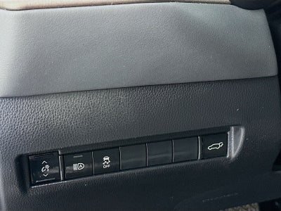 2023 Toyota Venza XLE