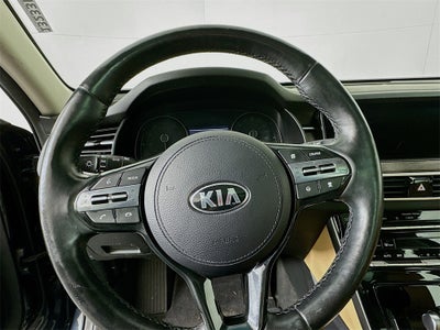 2020 Kia Cadenza Limited