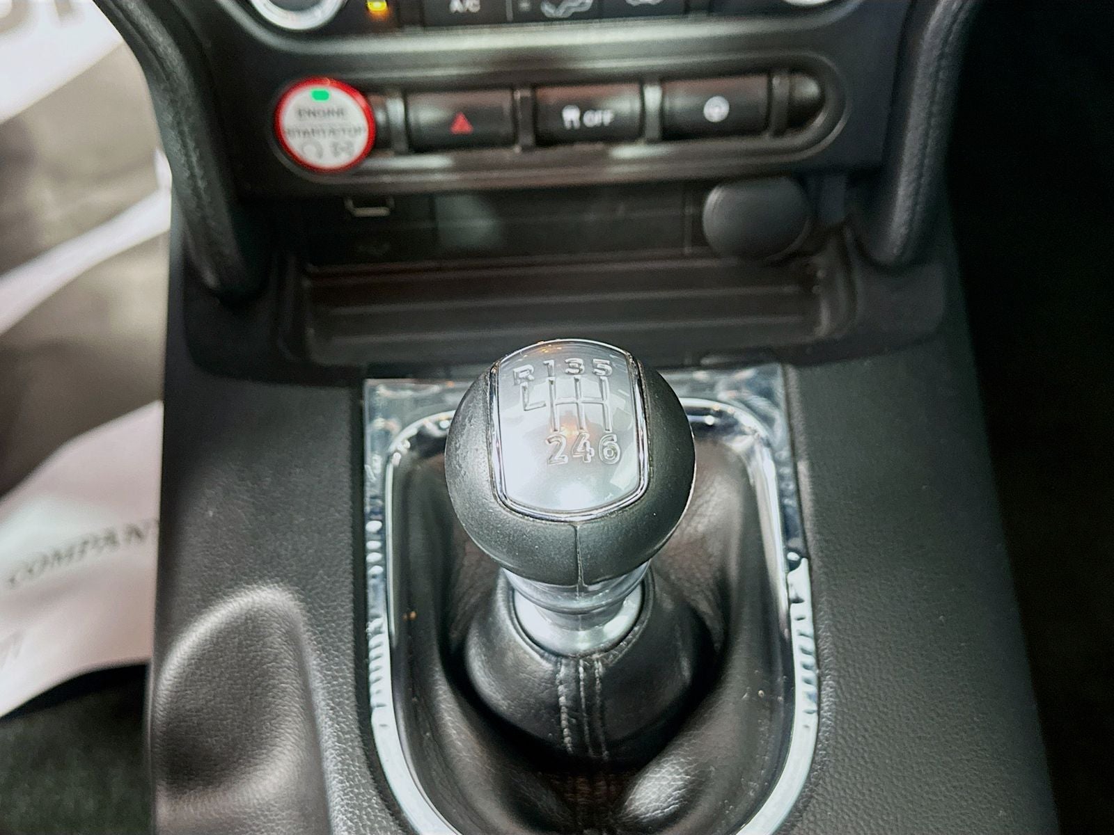 2016 Ford Mustang V6
