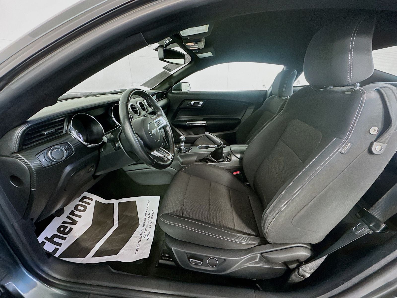 2016 Ford Mustang V6