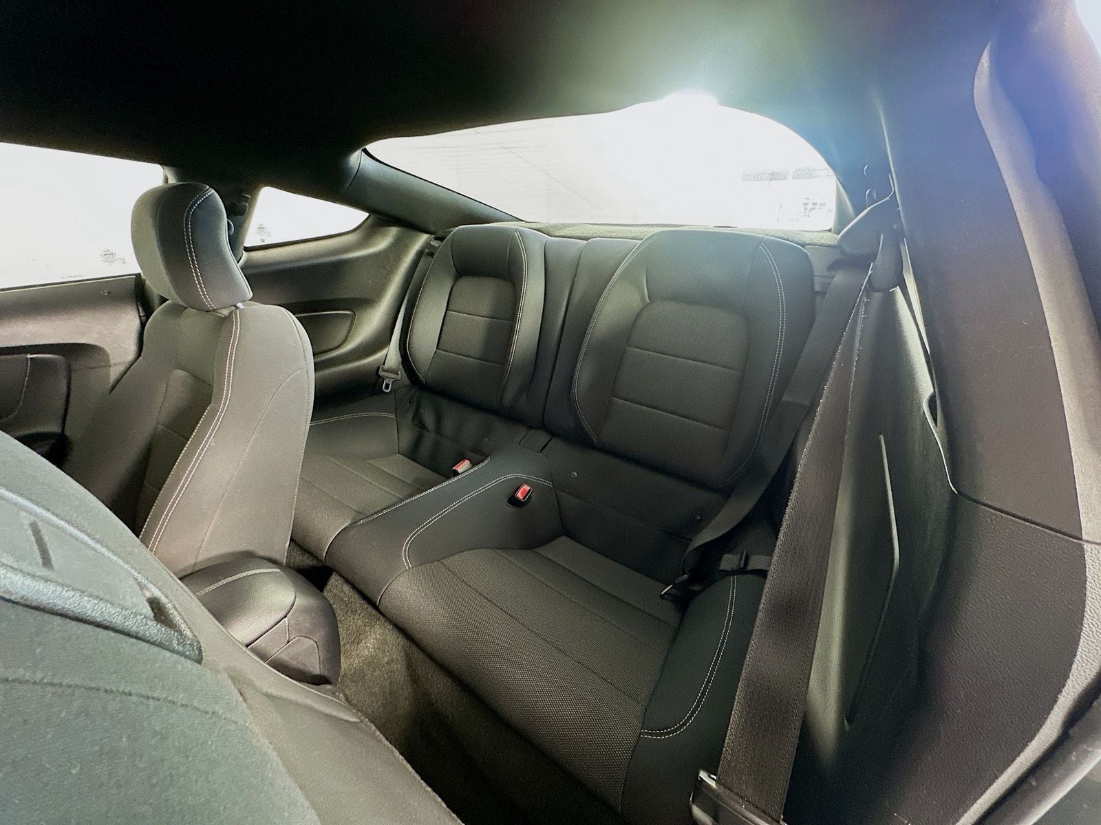 2016 Ford Mustang V6