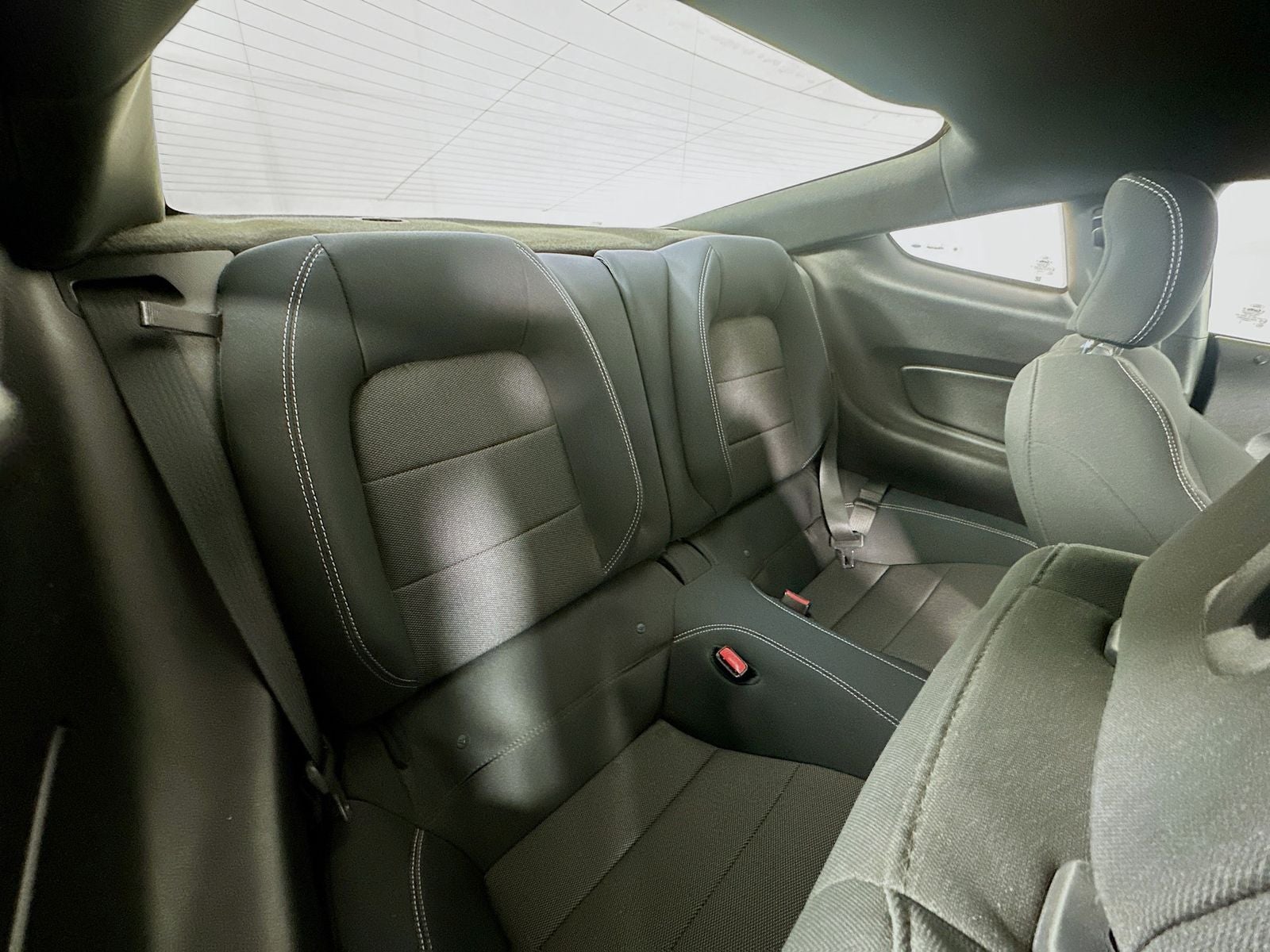 2016 Ford Mustang V6