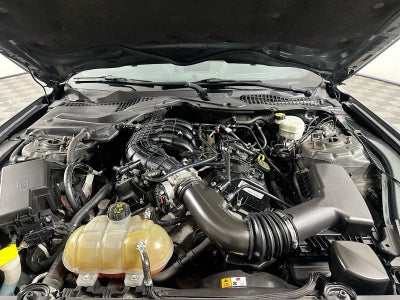 2016 Ford Mustang V6