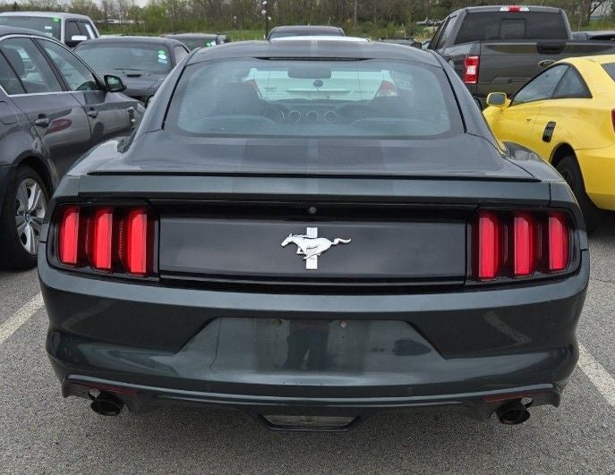 2016 Ford Mustang V6