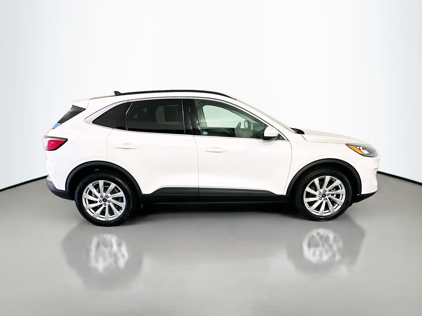 2021 Ford Escape Titanium Hybrid