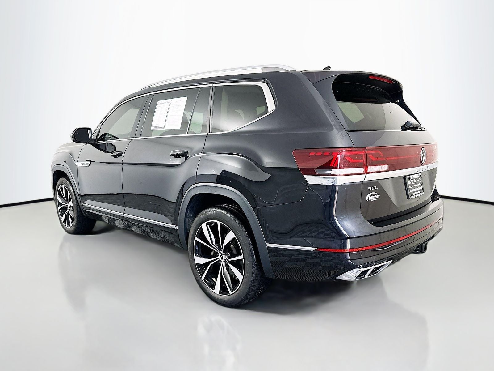 2024 Volkswagen Atlas 2.0T SEL Premium R-Line