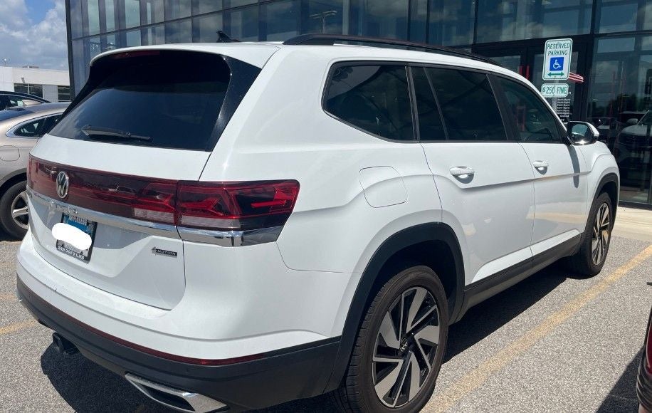 2024 Volkswagen Atlas 2.0T SE w/Technology