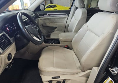 2022 Volkswagen Atlas 3.6L V6 SEL R-Line Black