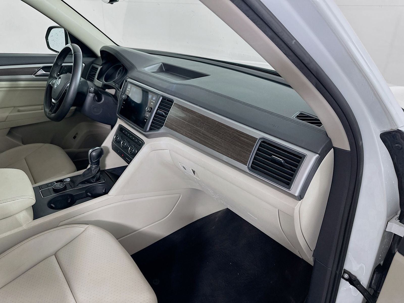 2019 Volkswagen Atlas 3.6L V6 SE w/Technology