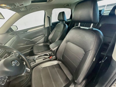 2015 Volkswagen Passat 2.0L TDI SE w/Sunroof