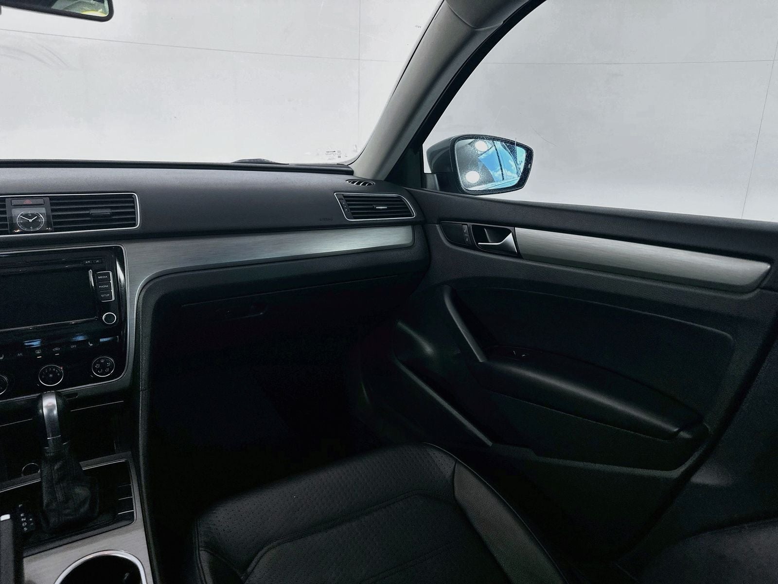 2015 Volkswagen Passat 2.0L TDI SE w/Sunroof