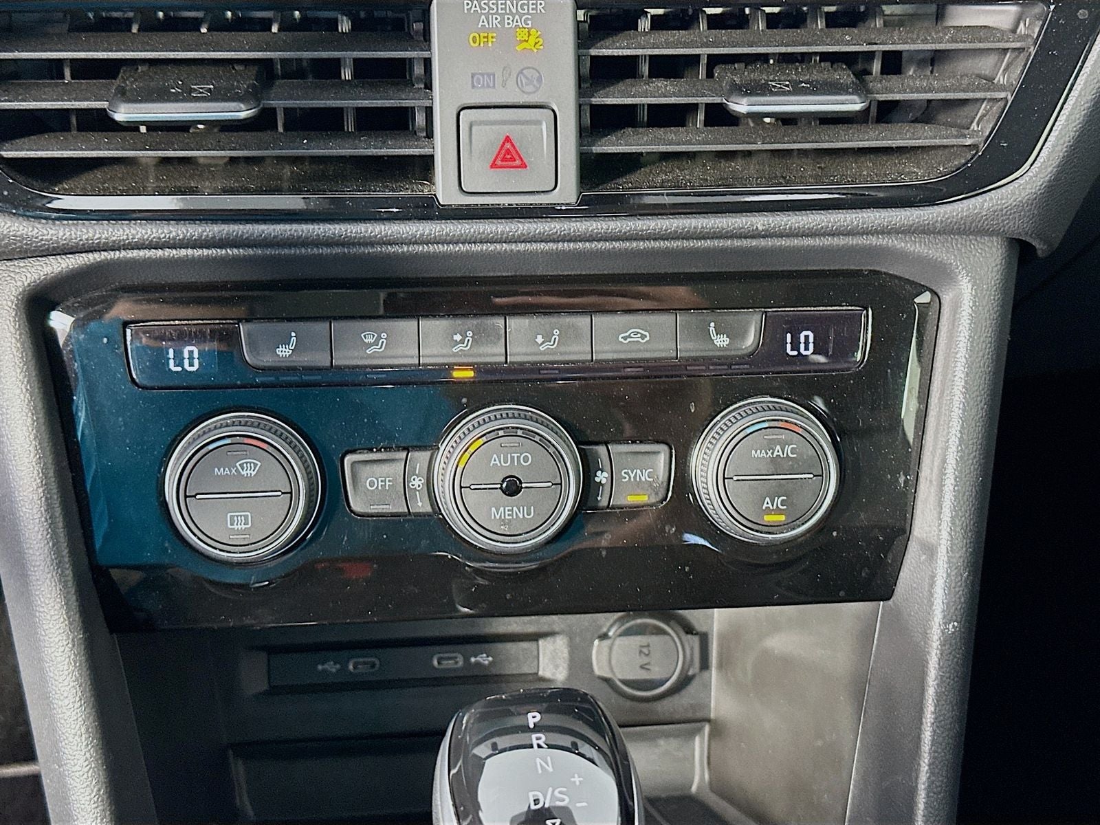 2023 Volkswagen Taos SEL