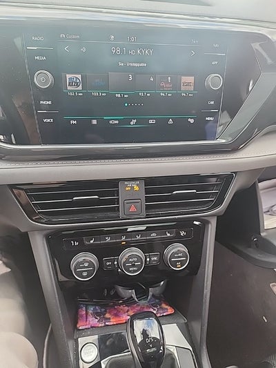 2023 Volkswagen Taos SEL