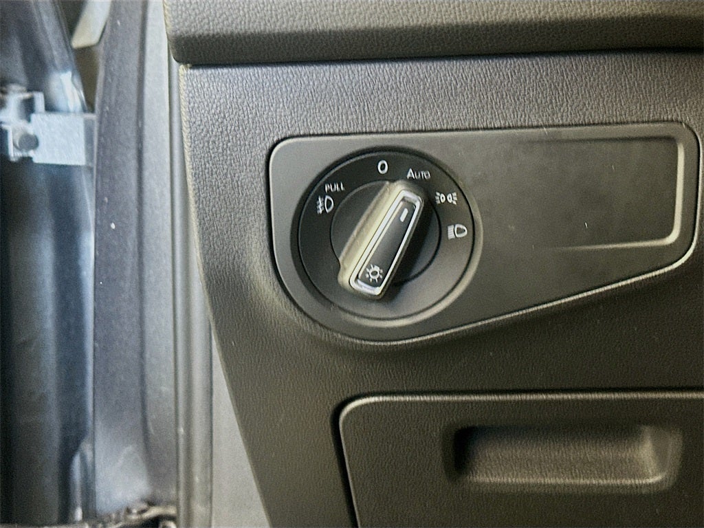 2021 Volkswagen Tiguan SE R-Line Black