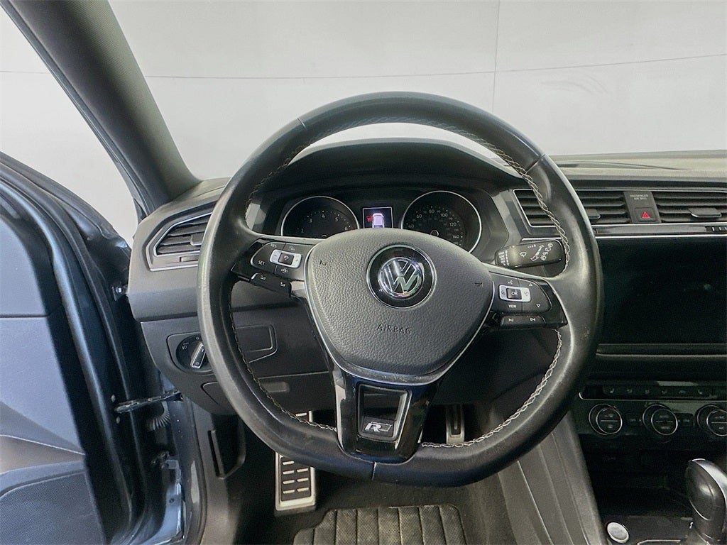 2021 Volkswagen Tiguan SE R-Line Black