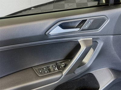 2021 Volkswagen Tiguan SE R-Line Black