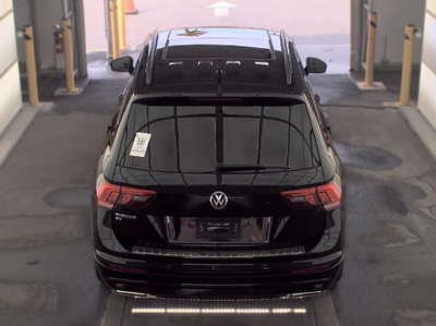 2020 Volkswagen Tiguan SE R-Line Black