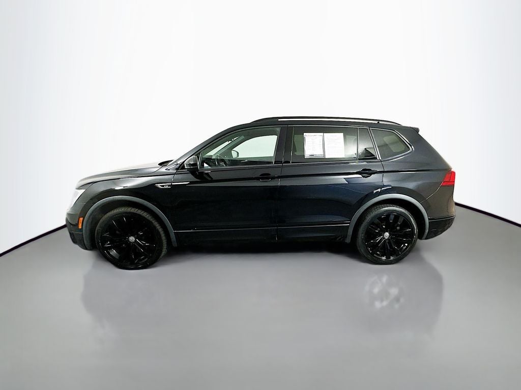 2021 Volkswagen Tiguan SE R-Line Black
