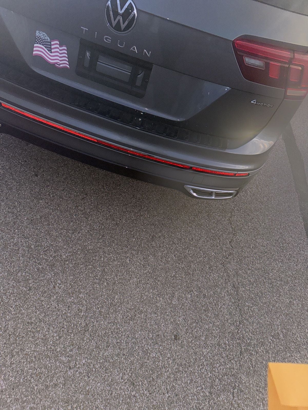 2024 Volkswagen Tiguan SEL R-Line