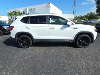 2023 Volkswagen Taos 1.5T SE