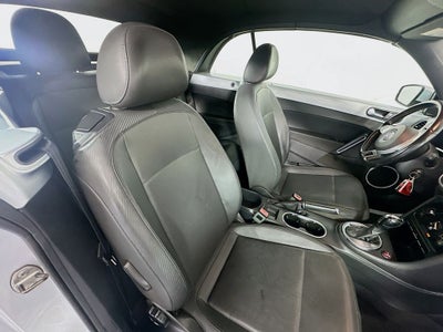 2013 Volkswagen Beetle Convertible 2.5L