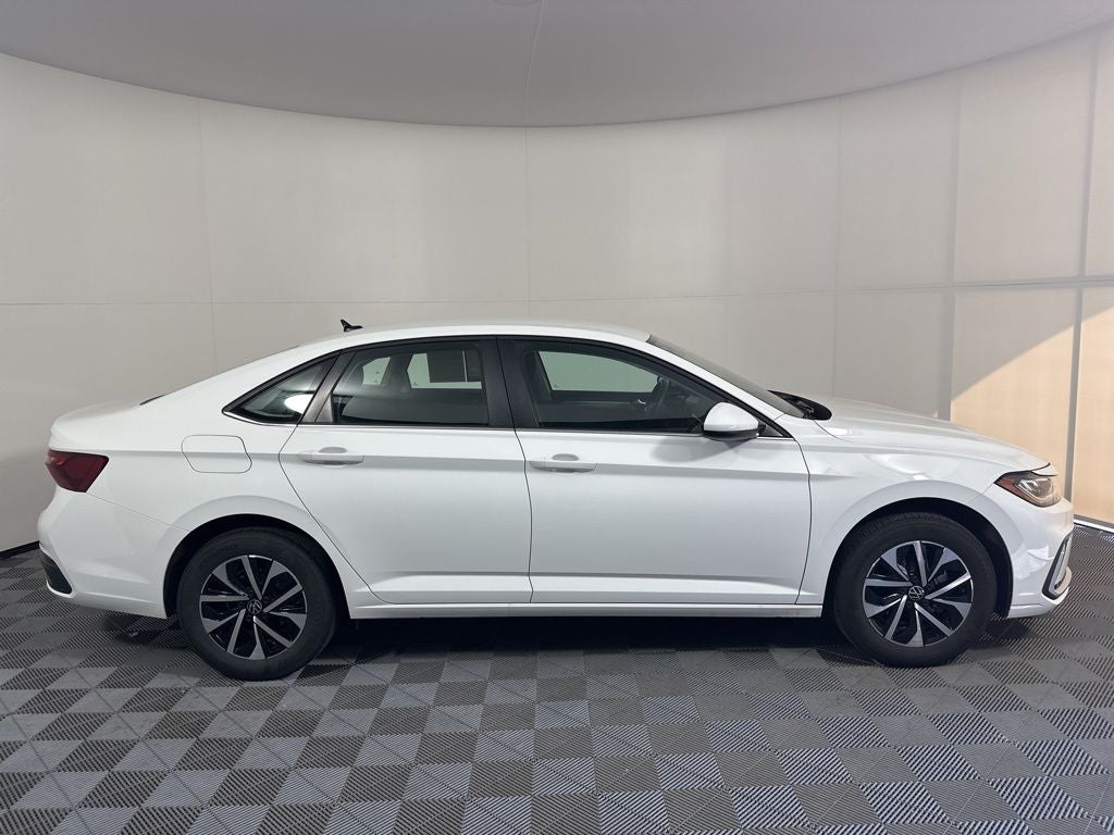 2025 Volkswagen Jetta S
