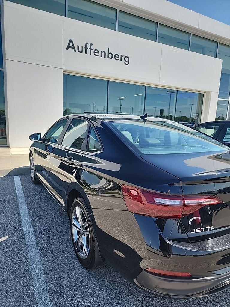2023 Volkswagen Jetta SE