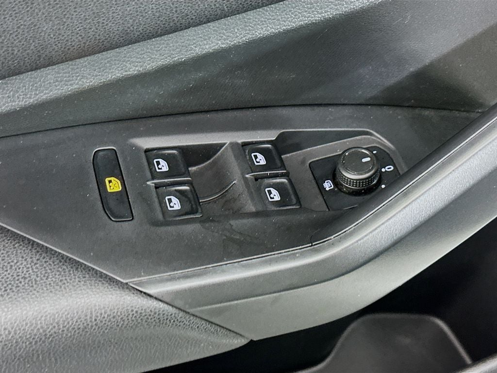 2019 Volkswagen Jetta R-Line