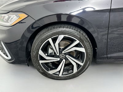 2025 Volkswagen Jetta SEL