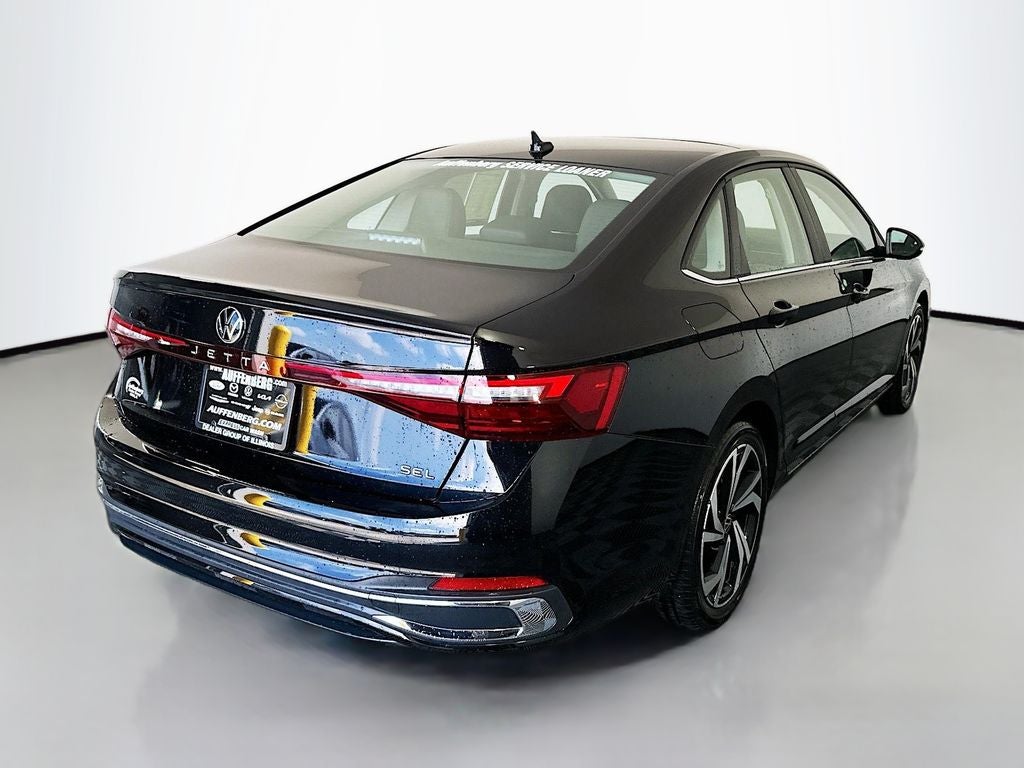 2025 Volkswagen Jetta SEL