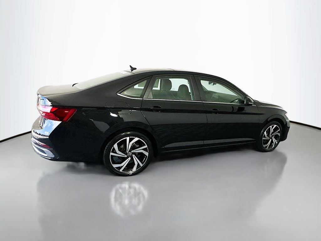 2025 Volkswagen Jetta SEL