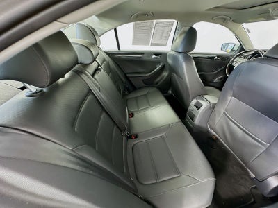 2016 Volkswagen Jetta 1.8T SEL