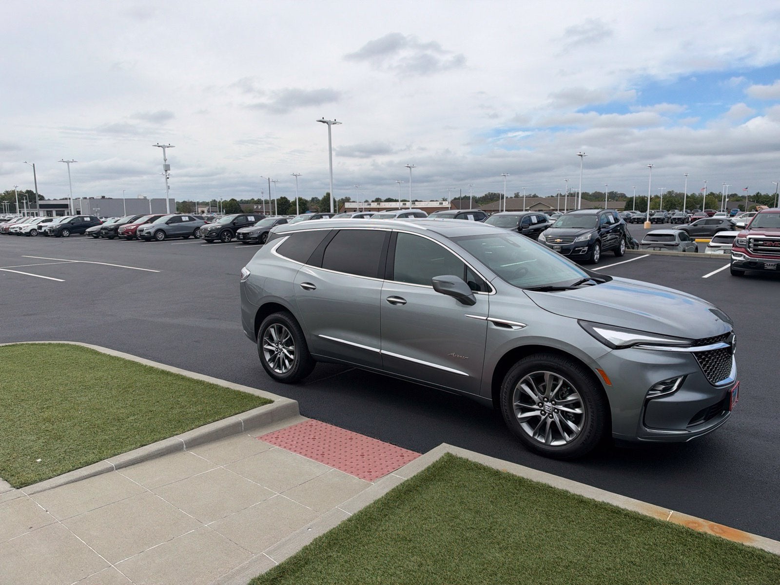 2023 Buick Enclave Avenir