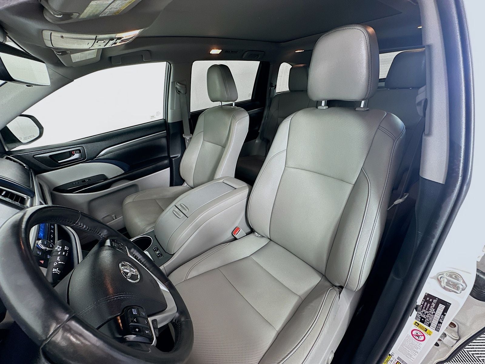 2019 Toyota Highlander Limited Platinum
