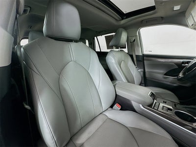 2022 Toyota Highlander Limited