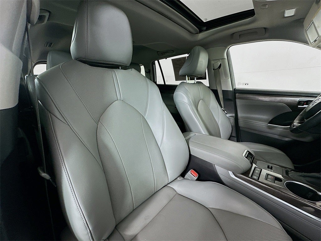 2022 Toyota Highlander Limited