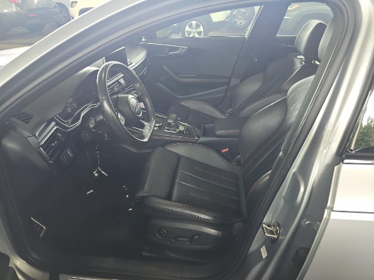 2019 Audi A4 Premium Plus