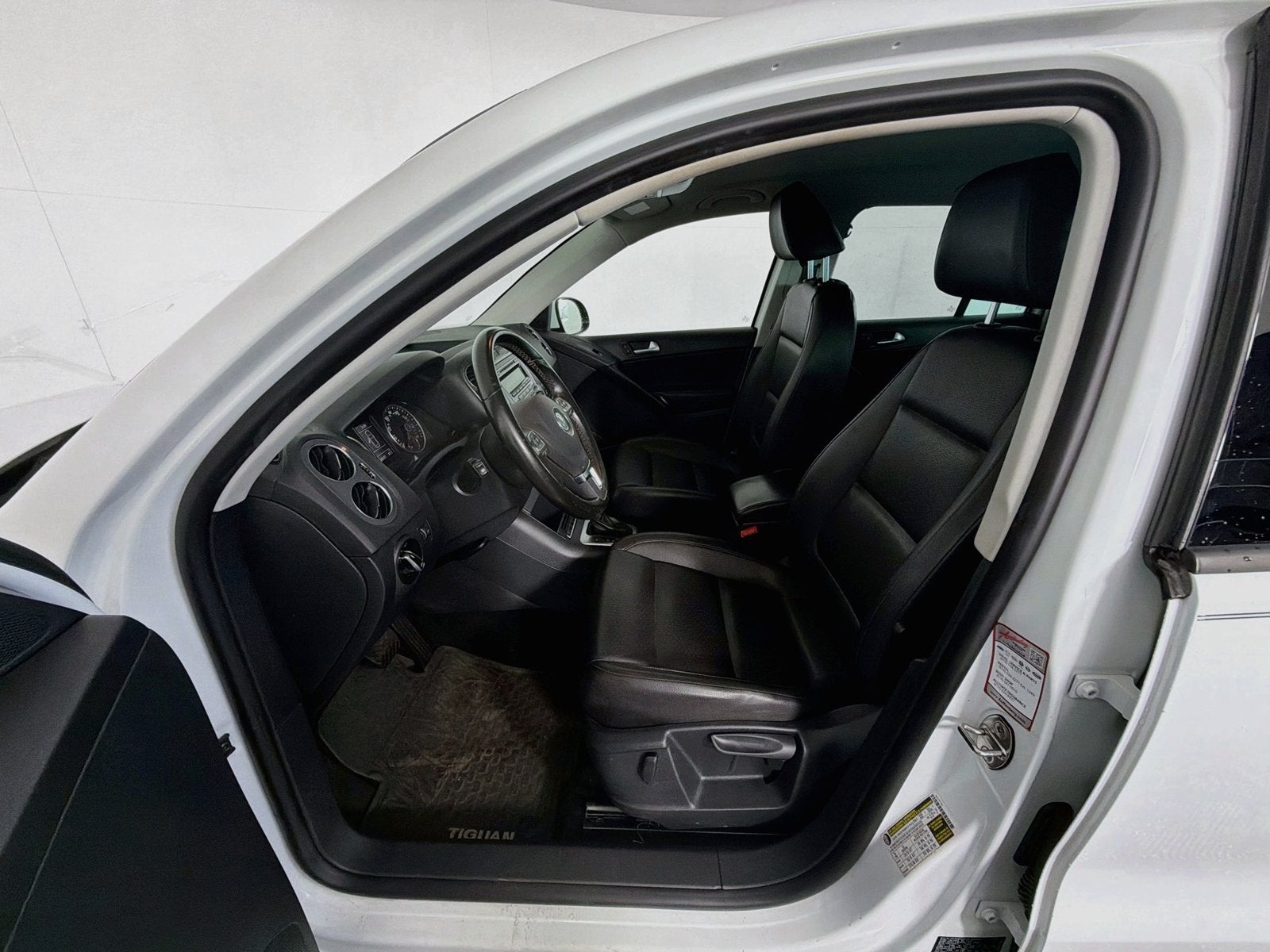 2014 Volkswagen Tiguan SE