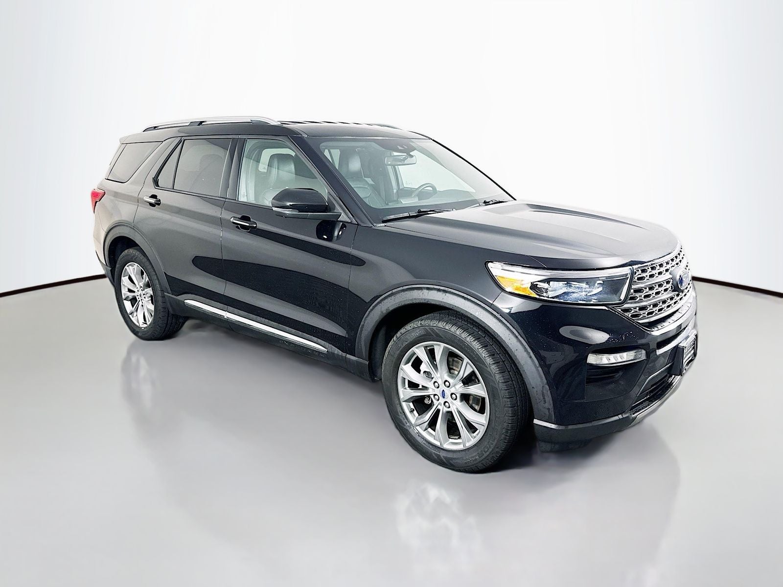 2020 Ford Explorer Limited 4WD's photo