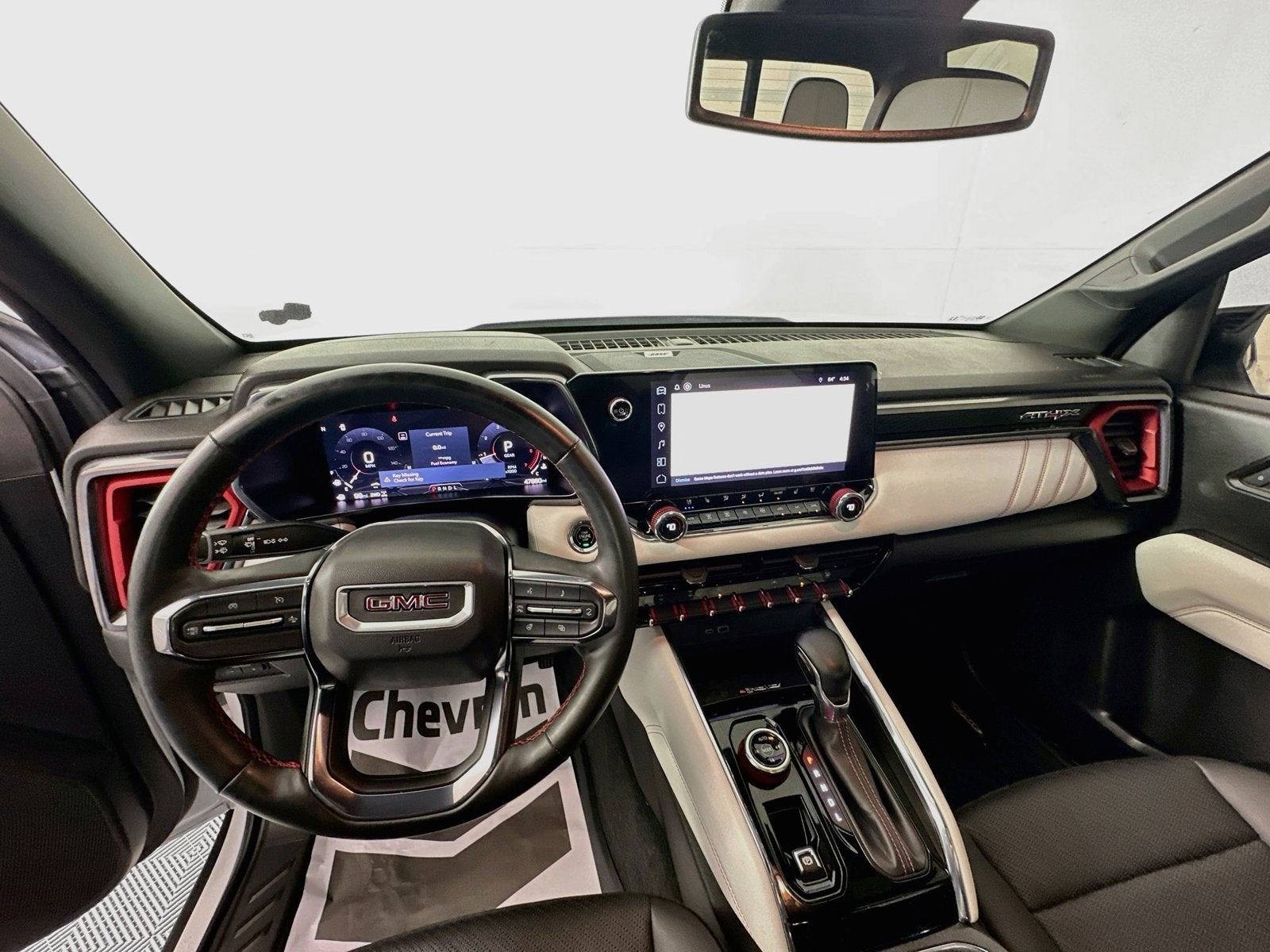 2023 GMC Canyon AT4X