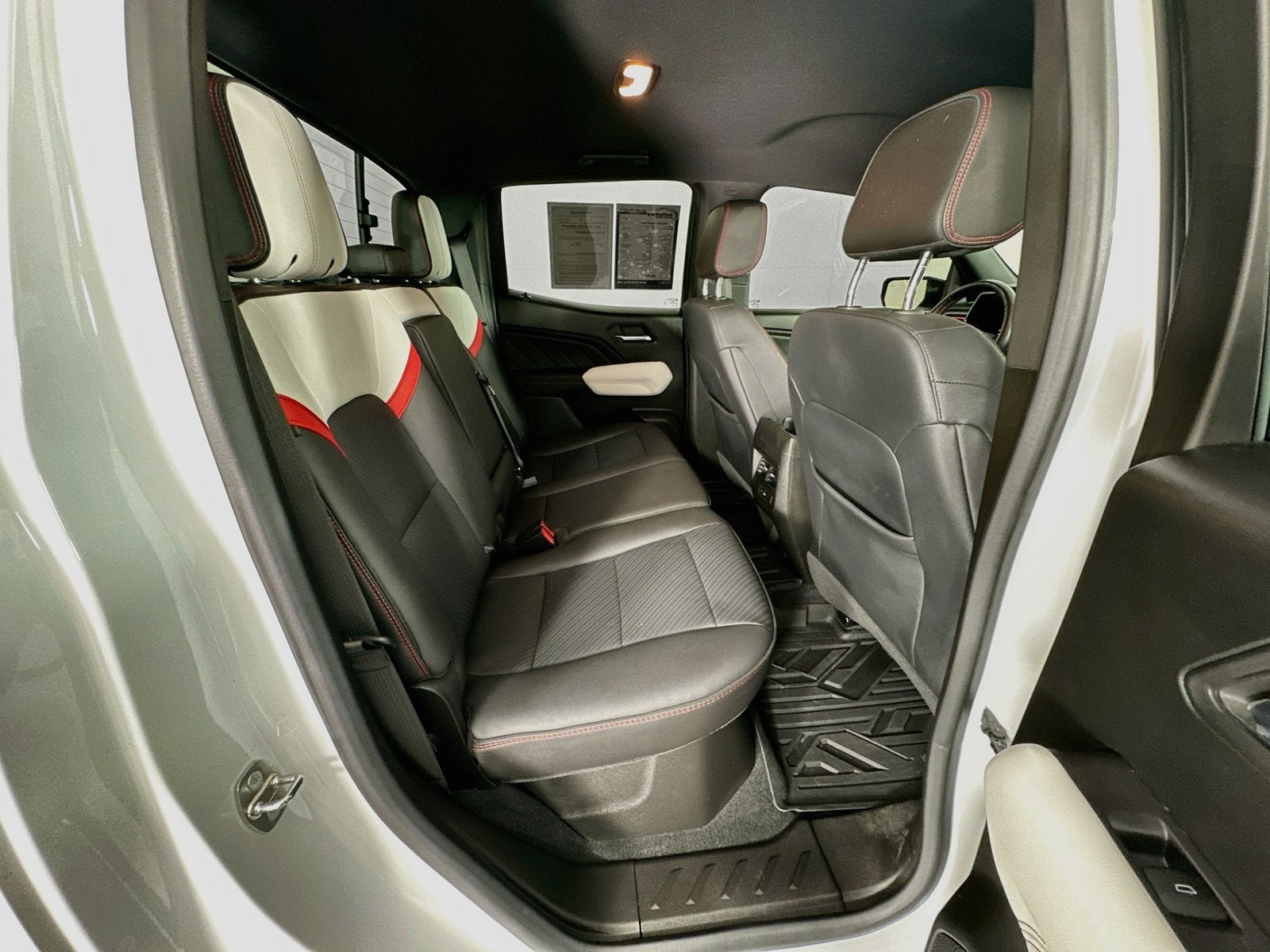 2023 GMC Canyon AT4X