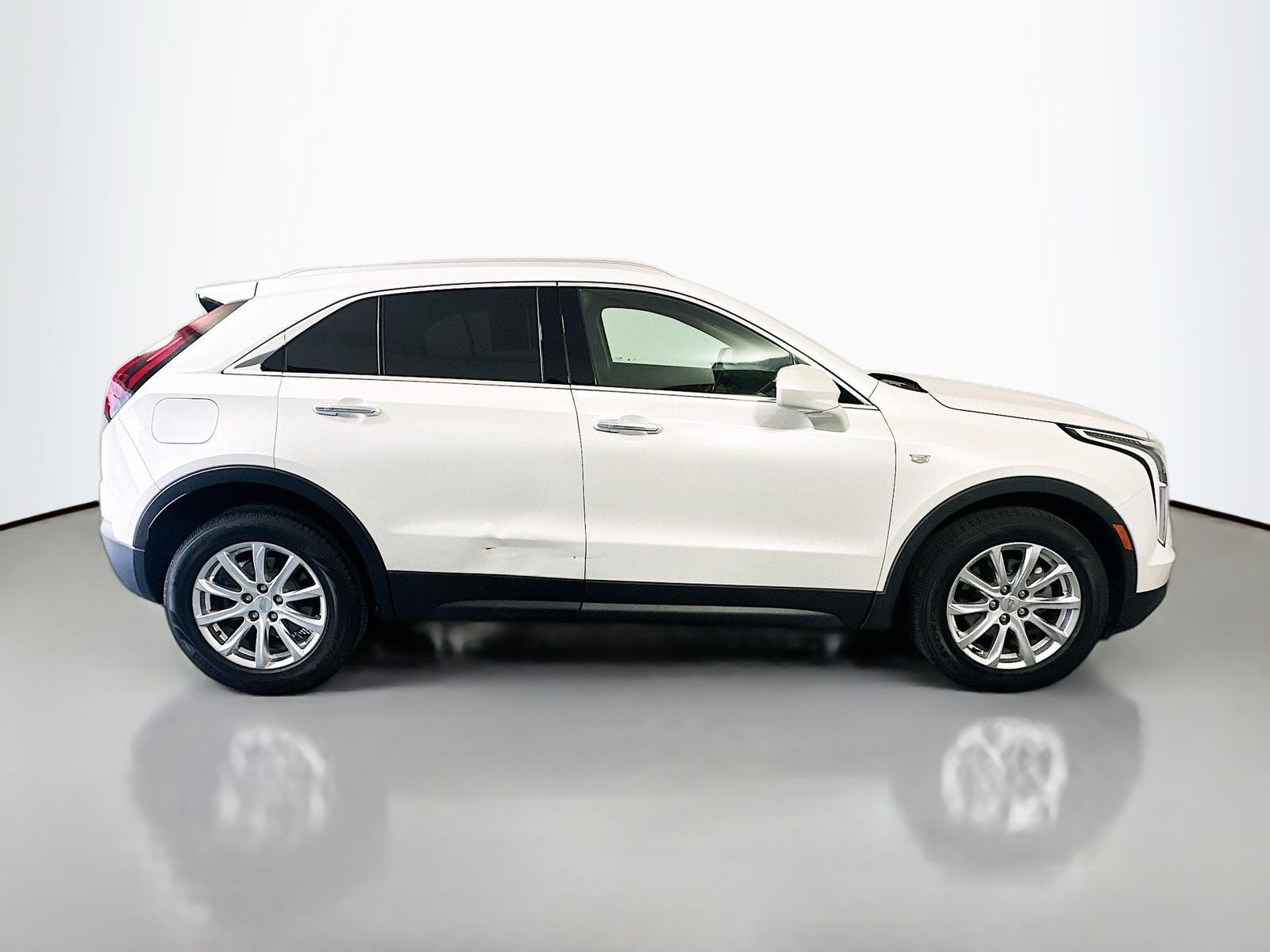 2020 Cadillac XT4 Luxury